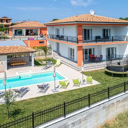 Holiday home Eva Umag